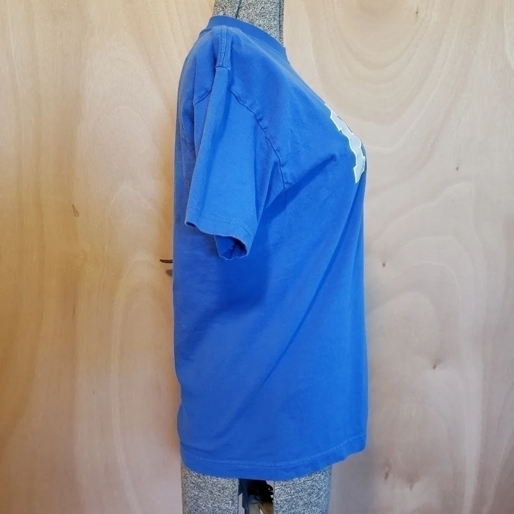 𝅺tshirt - Picture 2 of 2